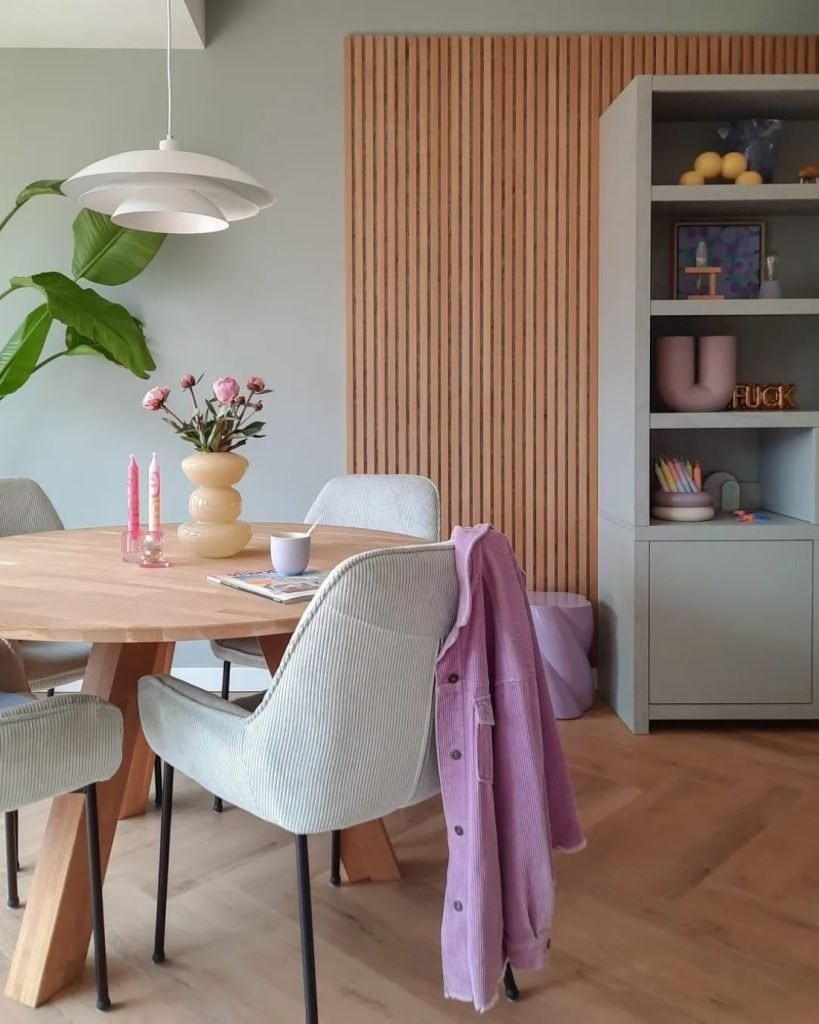 Ronde eettafel, eetkamer, eettafel rond, Wonen in de Regio 