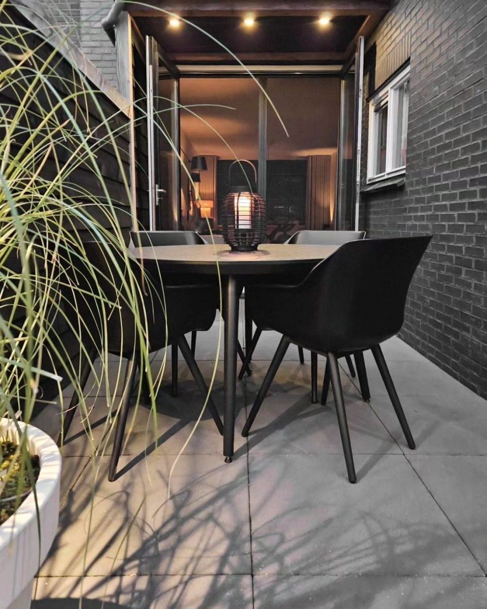 Ronde eettafel, eetkamer, eettafel rond, Wonen in de Regio 
