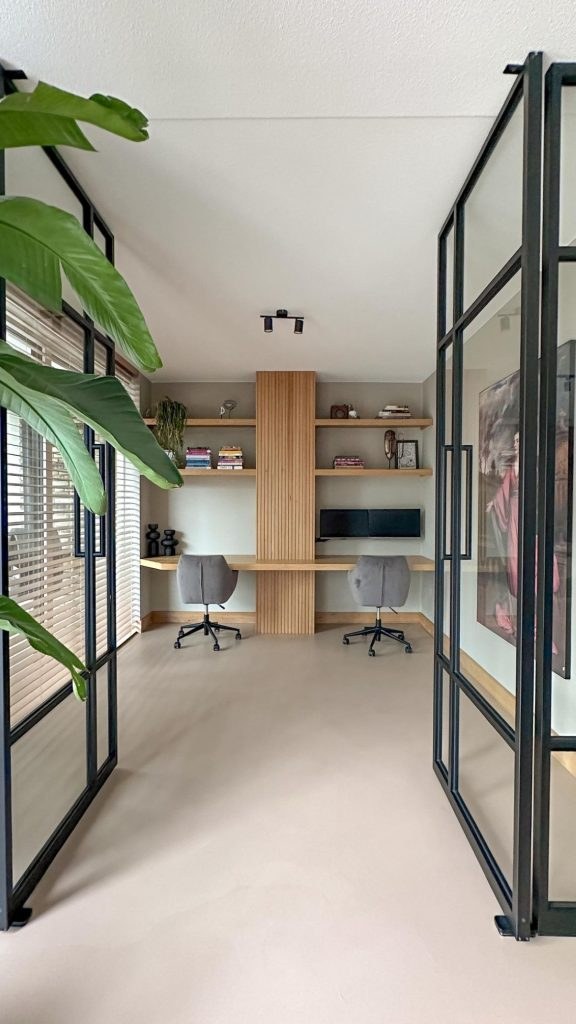 Computerkast woonkamer, computerkast, home office, Wonen in de Regio