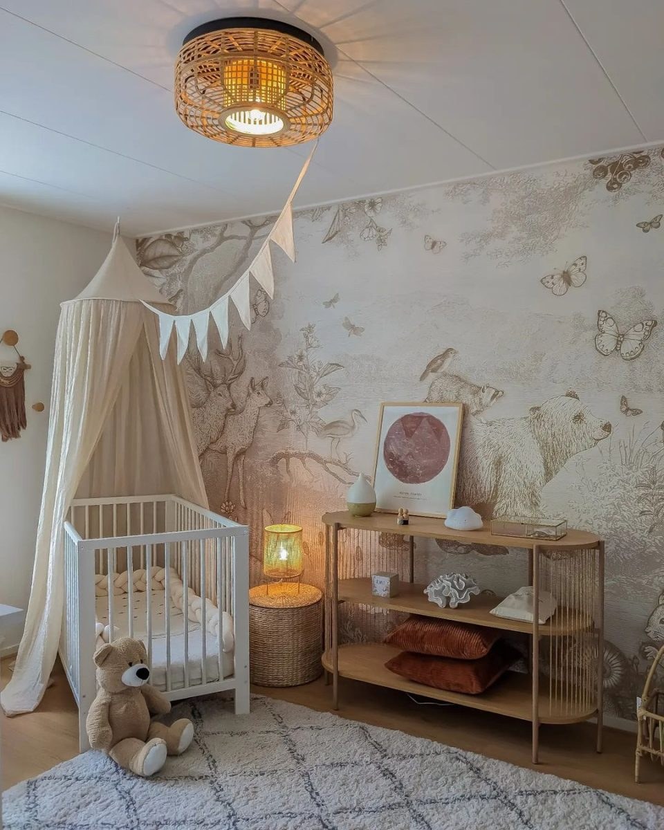 Wonen in de Regio Behang en verf combineren: Zo wordt je huis een kunstwerk!