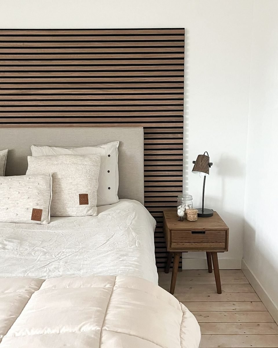 Wonen in de Regio Bouw je eigen paradijselijke lattenwand slaapkamer