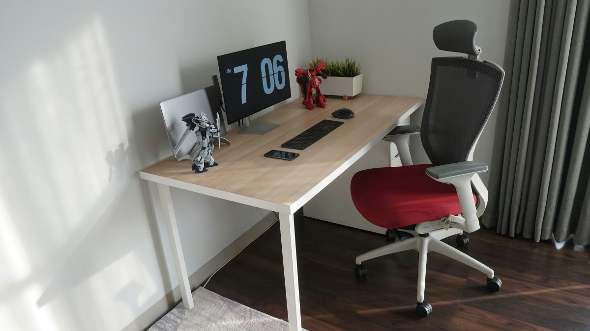 Wonen in de Regio Waarom een ergonomische bureaukruk je thuiswerkplek compleet verandert